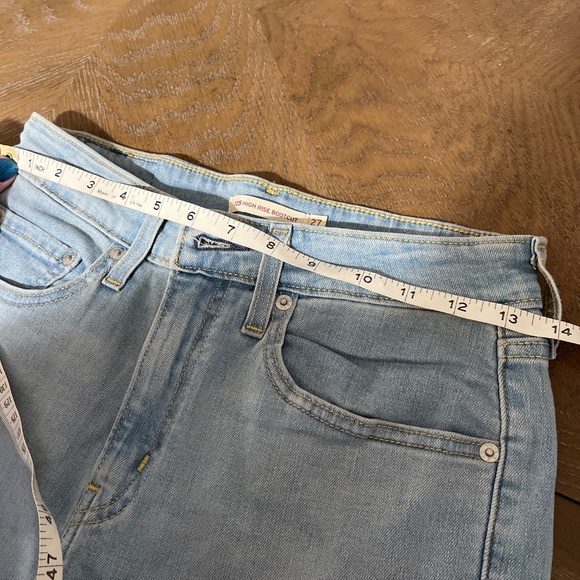 Lev’s 725 High rise bootcut light wash - Picture 4 of 16